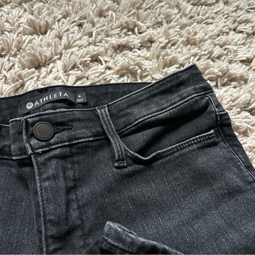🩷ATHLETA SCULPTEK BLACK SKINNY JEANS SIZE 4 CARBON WASH TREND CAPSULE WARDROBE - Picture 6 of 9
